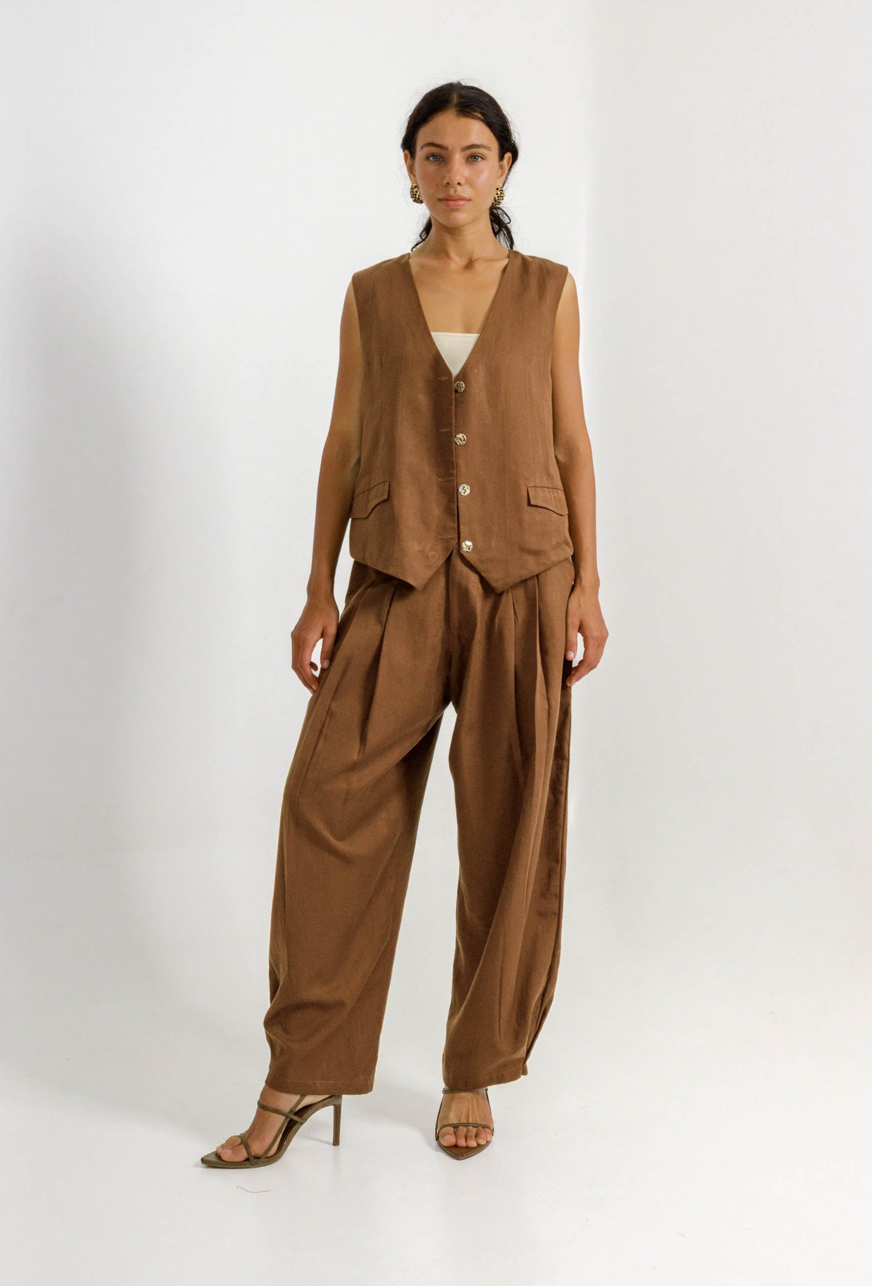 Haily Vest  - Brown