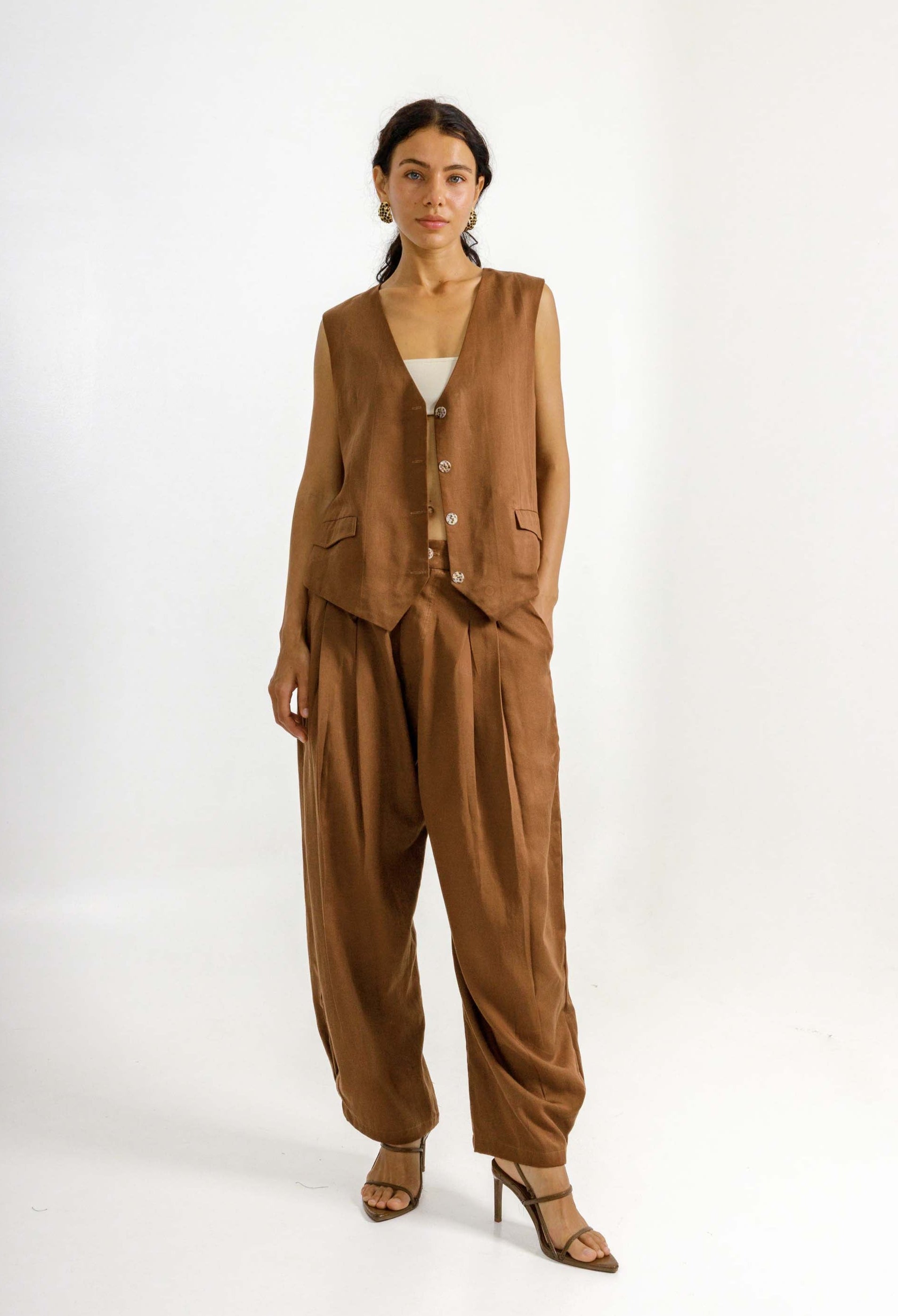 Haily Vest  - Brown